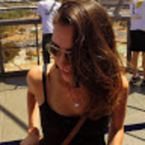 Meet your Posher, Ana luiza